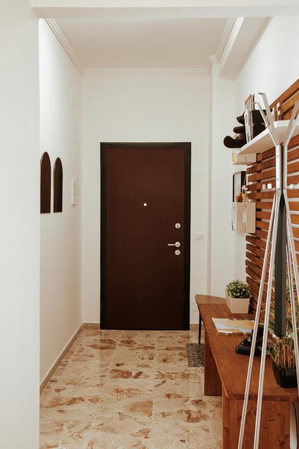 Sostanza - Rooms In Catánia Buitenkant foto