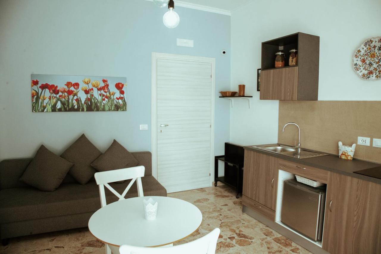 Sostanza - Rooms In Catánia Buitenkant foto